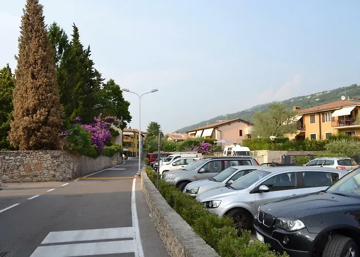 Torri Centro * Торри-дель-Бенако